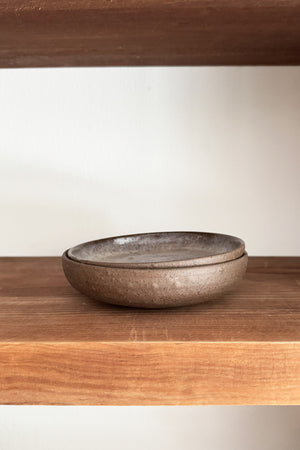 MEDIUM CERAMIC PLATE VIOLET