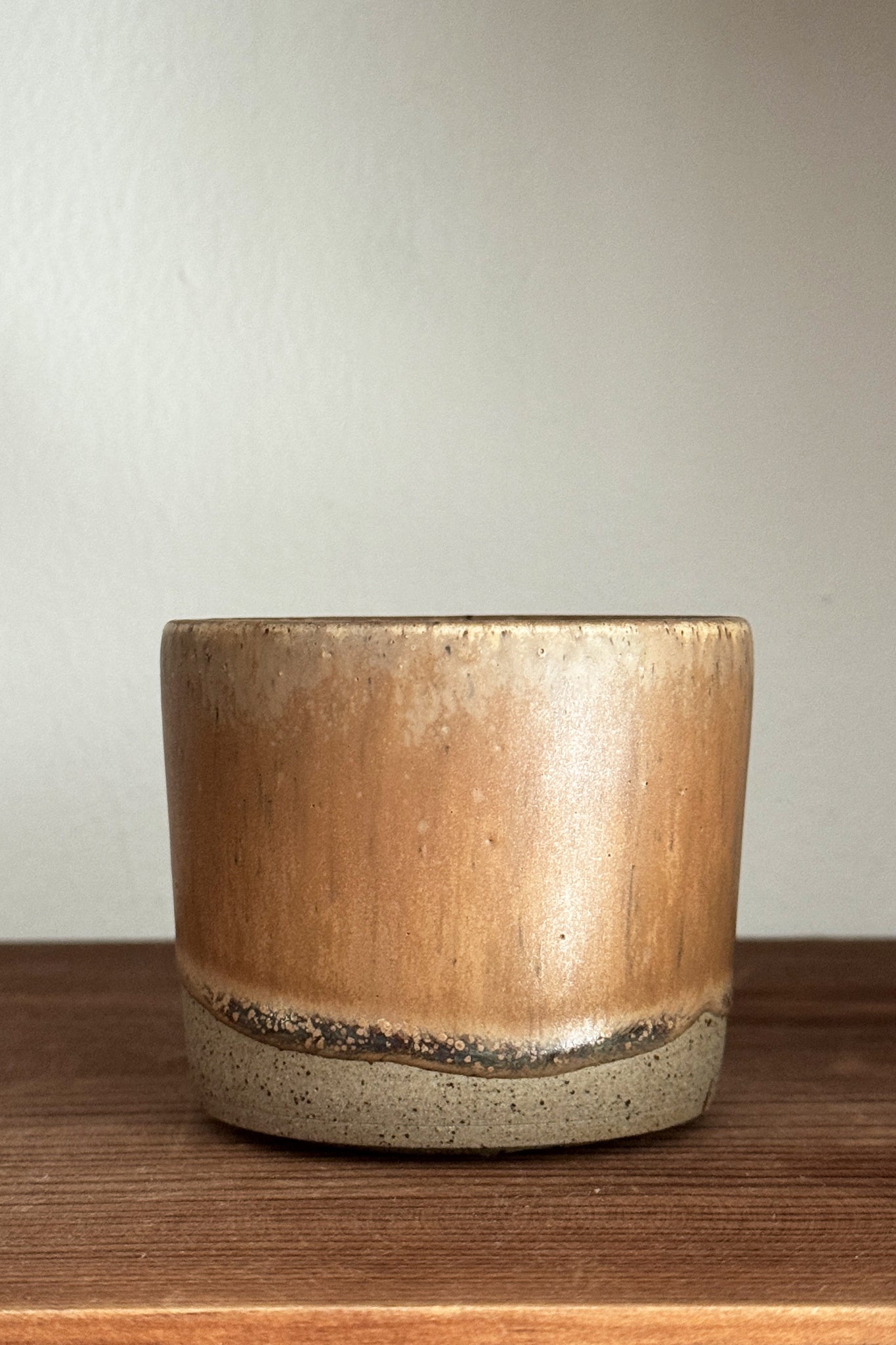Small ceramic tumbler KAKI AND BROWN