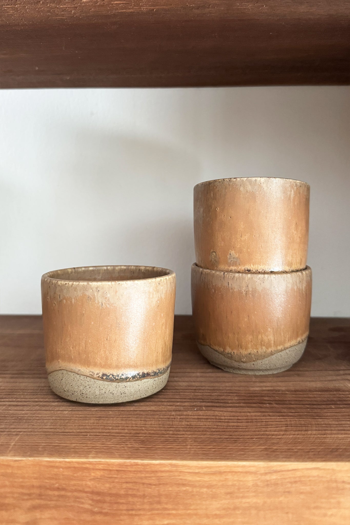 Small ceramic tumbler KAKI AND BROWN