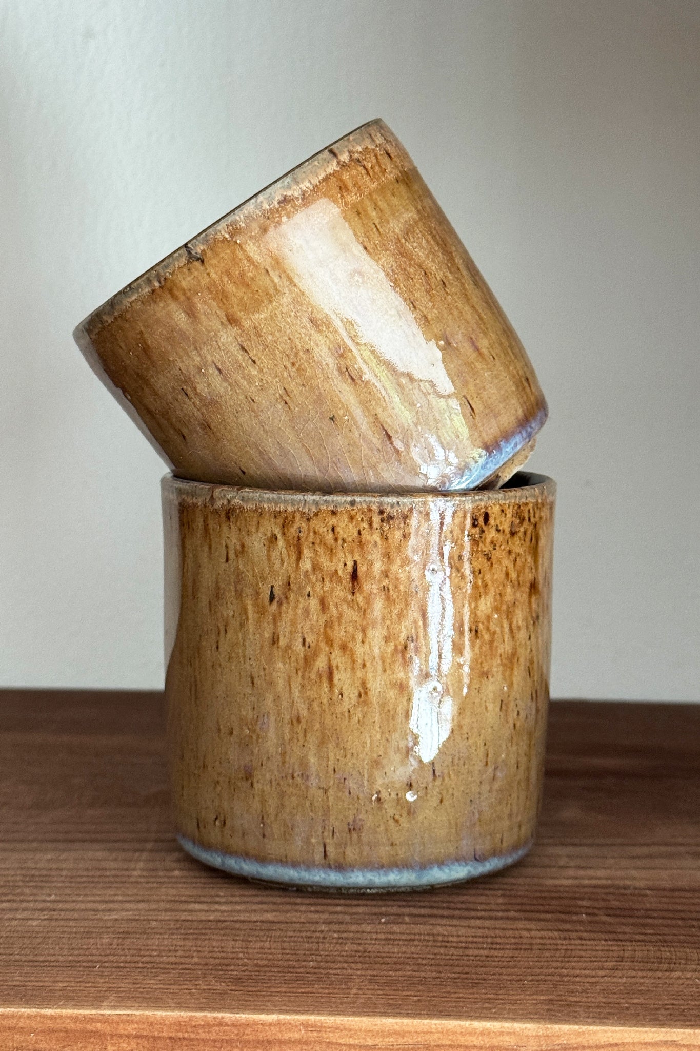 Small ceramic tumbler BROWN AND VIOLET