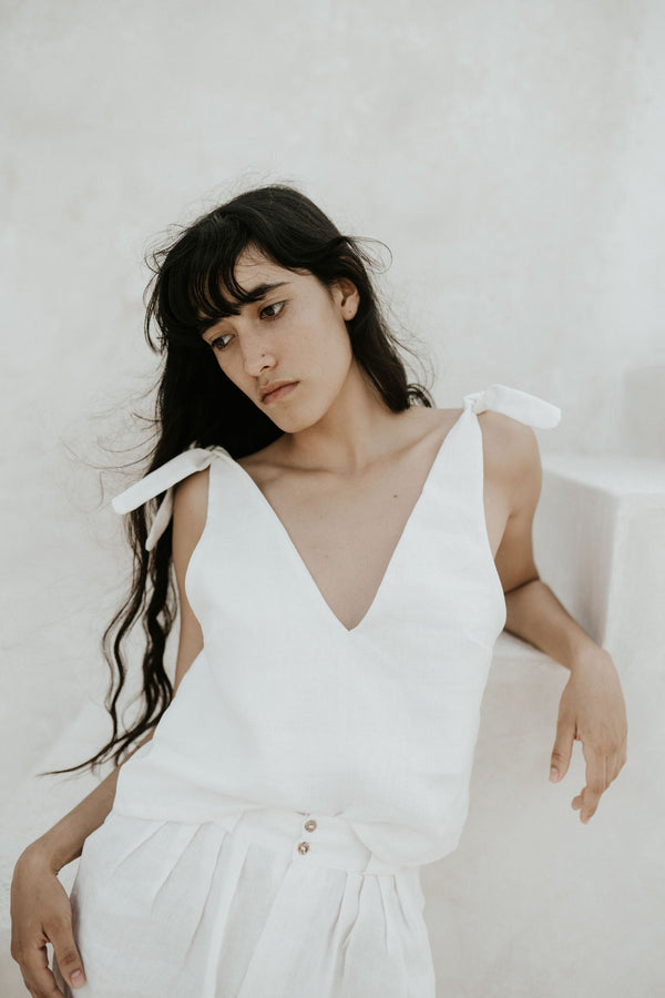Shoulder Knotted Top